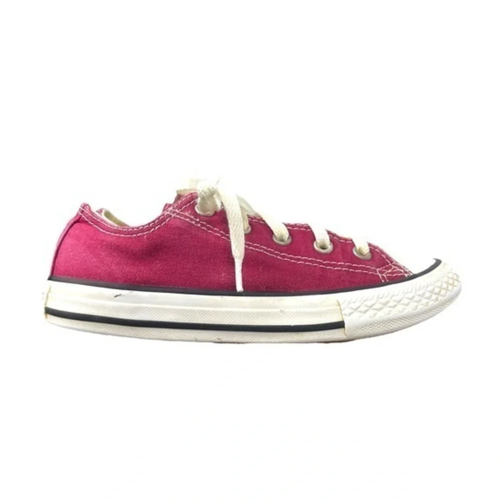 Converse All Star Sneakers‎ in Burgundy Size 1 Youth Girl's